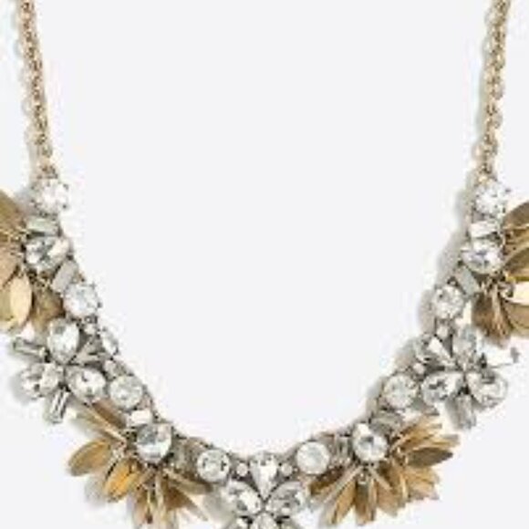 J. Crew Jewelry - NWT J. Crew Crystal Bouquet Necklace
